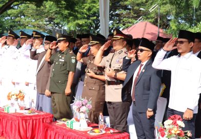 Kapolres Abdya Menghadiri Upacara Peringatan Hari Otonomi Daerah Ke-XXX Tahun 2026 di Halaman Kantor Buapti Abdya Kapolres Abdya Menghadiri Upacara Peringatan Hari Otonomi Daerah Ke-XXX Tahun 2026 di Halaman Kantor Buapti Abdya