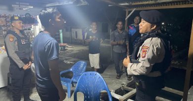 Team Patroli Perintis Presisi Sat Samapta Polres Abdya Gelar Kegiatan Patroli pada Malam Hari Dalam Rangka Menciptakan Situasi Kondusif Team Patroli Perintis Presisi Sat Samapta Polres Abdya Gelar Kegiatan Patroli pada Malam Hari Dalam Rangka Menciptakan Situasi Kondusif