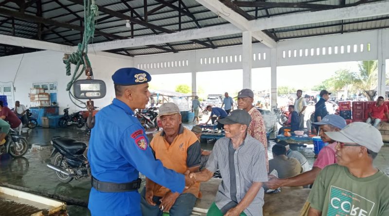 Personil Satpolairud Polres Abdya Gelar Patroli dan sambang Nelayan Personil Satpolairud Polres Abdya Gelar Patroli dan sambang Nelayan