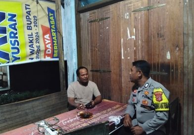 Bhabinkamtibmas Polsek Manggeng Polres Abdya Gelar Patroli Malam Dan Sambang Warga Binaan Guna Terciptanya Situasi Yang Aman dan Nyaman Bhabinkamtibmas Polsek Manggeng Polres Abdya Gelar Patroli Malam Dan Sambang Warga Binaan Guna Terciptanya Situasi Yang Aman dan Nyaman