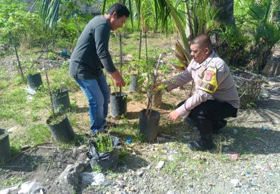 Bhabinkamtibmas Polsek Manggeng Polres Abdya Gelar Patroli Siang Hari Dan Sambang Warga Binaan Guna Terciptanya Situasi Yang Aman dan Nyaman Bhabinkamtibmas Polsek Manggeng Polres Abdya Gelar Patroli Siang Hari Dan Sambang Warga Binaan Guna Terciptanya Situasi Yang Aman dan Nyaman