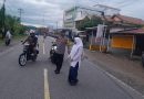 Cegah Kemacetan dan Beri Rasa Aman Bagi Anak Sekolah dan Pengguna Jalan raya, Pesonel Polsek Manggeng Laksanakan Strongpoint dan Gaturlalin di depan Sekolah Cegah Kemacetan dan Beri Rasa Aman Bagi Anak Sekolah dan Pengguna Jalan raya, Pesonel Polsek Manggeng Laksanakan Strongpoint dan Gaturlalin di depan Sekolah