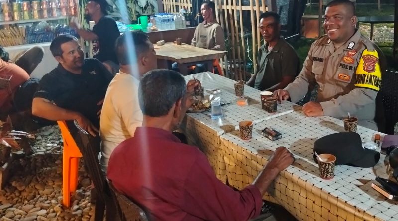 Bhabinkamtibmas Polsek Manggeng, Polres Abdya Gelar Patroli Malam Hari dan Sambang Warga, Antisipasi Bencana Alam dan Guantibmas Bhabinkamtibmas Polsek Manggeng, Polres Abdya Gelar Patroli Malam Hari dan Sambang Warga, Antisipasi Bencana Alam dan Guantibmas