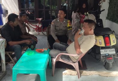 Bhabinkamtibmas Polsubsektor Lembah Sabil Polres Abdya Gelar Patroli Siang Dan Sambang Warga Guna Antisipasi Guantibmas di Lembah sabil Bhabinkamtibmas Polsubsektor Lembah Sabil Polres Abdya Gelar Patroli Siang Dan Sambang Warga Guna Antisipasi Guantibmas di Lembah sabil
