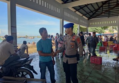 Guna Antisipasi Guantibmas di Pesisir Pantai Ujung serangga, Personel Satpolairud Polres Abdya Laksanakan Patroli Serta sambang Nelayan di Pantai Ujung Serangga Guna Antisipasi Guantibmas di Pesisir Pantai Ujung serangga, Personel Satpolairud Polres Abdya Laksanakan Patroli Serta sambang Nelayan di Pantai Ujung Serangga