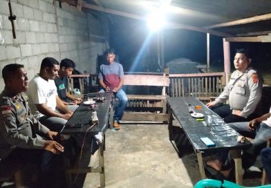 Cegah Guantibmas di Malam hari, Bhabinkamtibmas Polsubsektor Setia, Polres Abdya Laksanakan Kegiatan Patroli Malam Sekaligus sambang Masyarakat serta beri pesan kamtibmas Cegah Guantibmas di Malam hari, Bhabinkamtibmas Polsubsektor Setia, Polres Abdya Laksanakan Kegiatan Patroli Malam Sekaligus sambang Masyarakat serta beri pesan kamtibmas