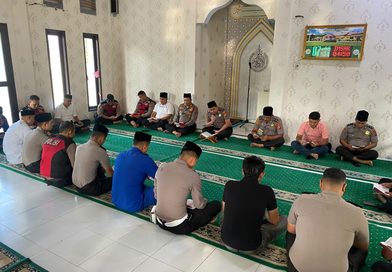 Personel Polres Abdya Laksanakan Kegiatan Binrohtal Rutin, Guna Membentuk Karakter Anggota Polri Yang Humanis Personel Polres Abdya Laksanakan Kegiatan Binrohtal Rutin, Guna Membentuk Karakter Anggota Polri Yang Humanis