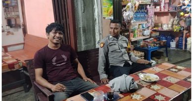 Guna Antisipasi Guantibmas di Manggeng, Bhabinkamtibmas Polsek Manggeng Polres Abdya Gelar Patroli Malam Serta Sambang Warga Binaan Guna Antisipasi Guantibmas di Manggeng, Bhabinkamtibmas Polsek Manggeng Polres Abdya Gelar Patroli Malam Serta Sambang Warga Binaan